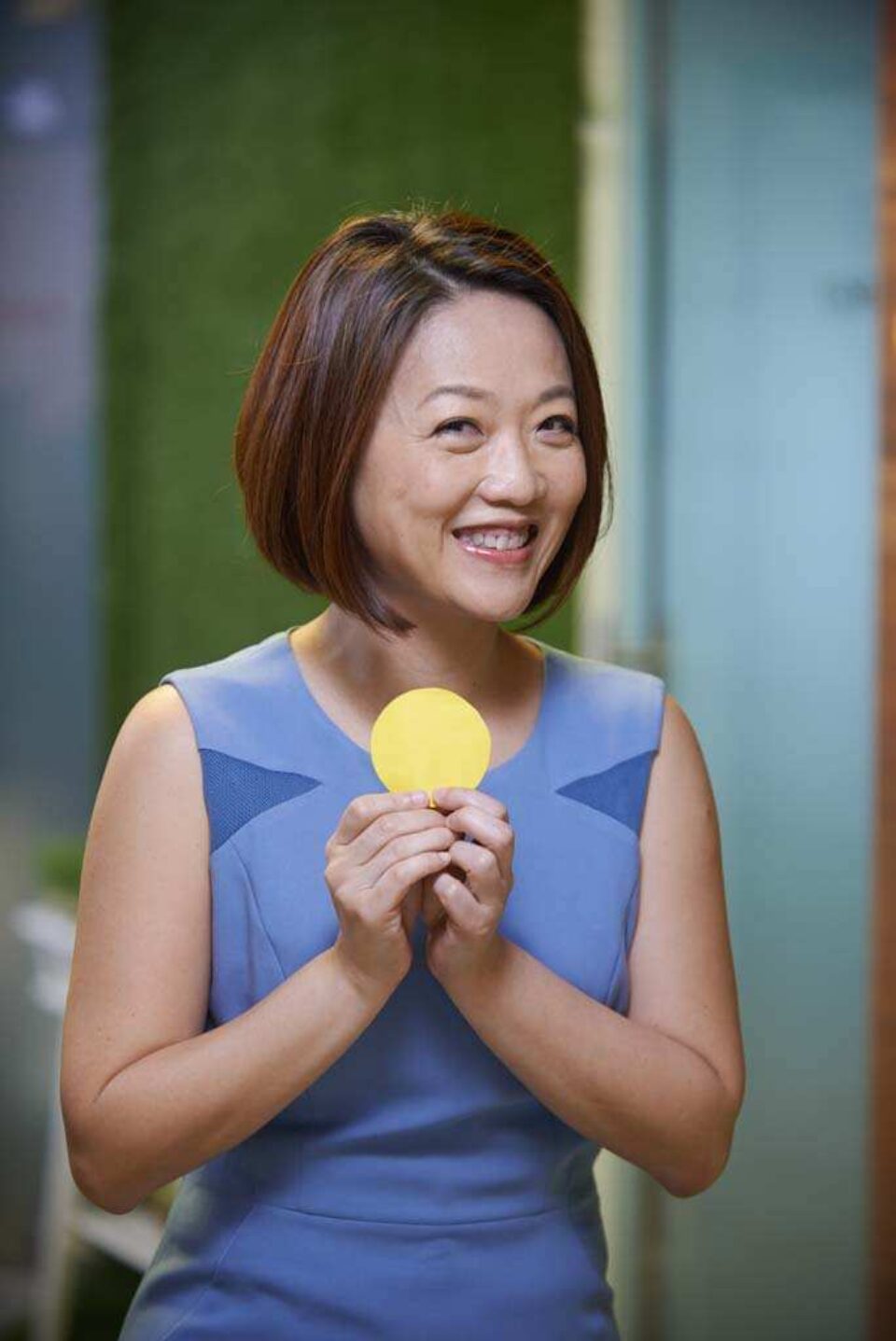 Singapore corporate portrait photography: contemporary corporate portrait. A variation of contemporary candid portraits and classical studio headshots for the senior executives of a Singapore — corporate headshot singapore
