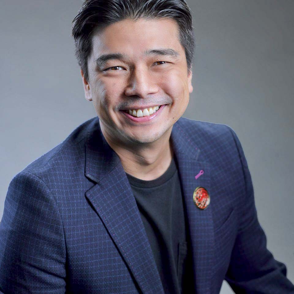 Corporate headshot photographer Singapore — Jason Monteiro, Warner Bros. Discovery SVP DTC Lead APAC